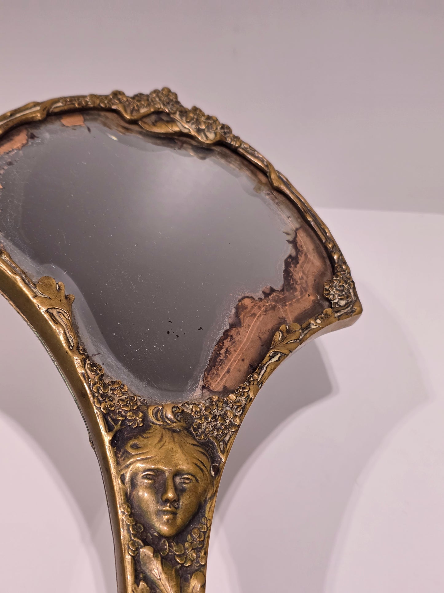 Miroir à main biseauté Bronze Art nouveau