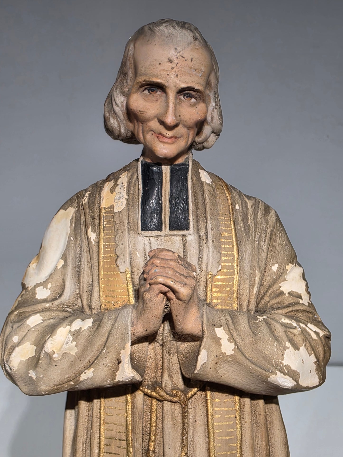 Statuette Religieuse Saint curé d’Ars en platre