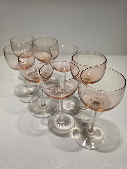 Lot 8 verres ballon en Rosaline années 60/70