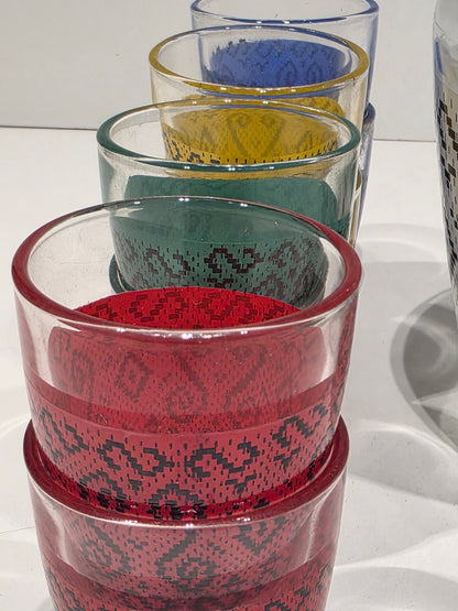 Carafe et ses huit petits verres à alcool années 60