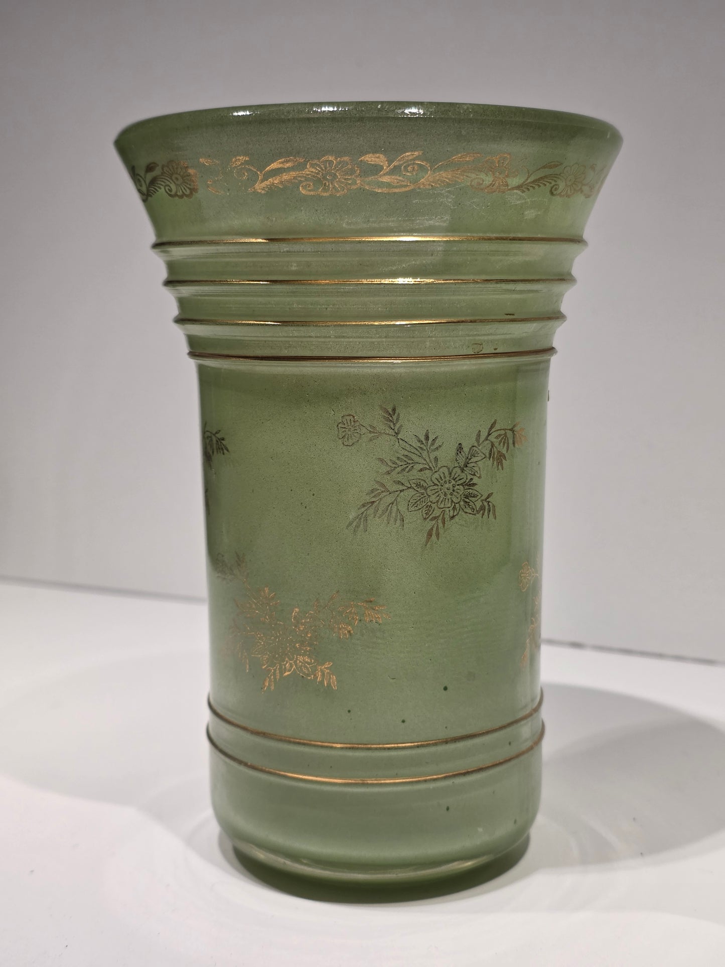 Vase en verre glacé et dorures années 50