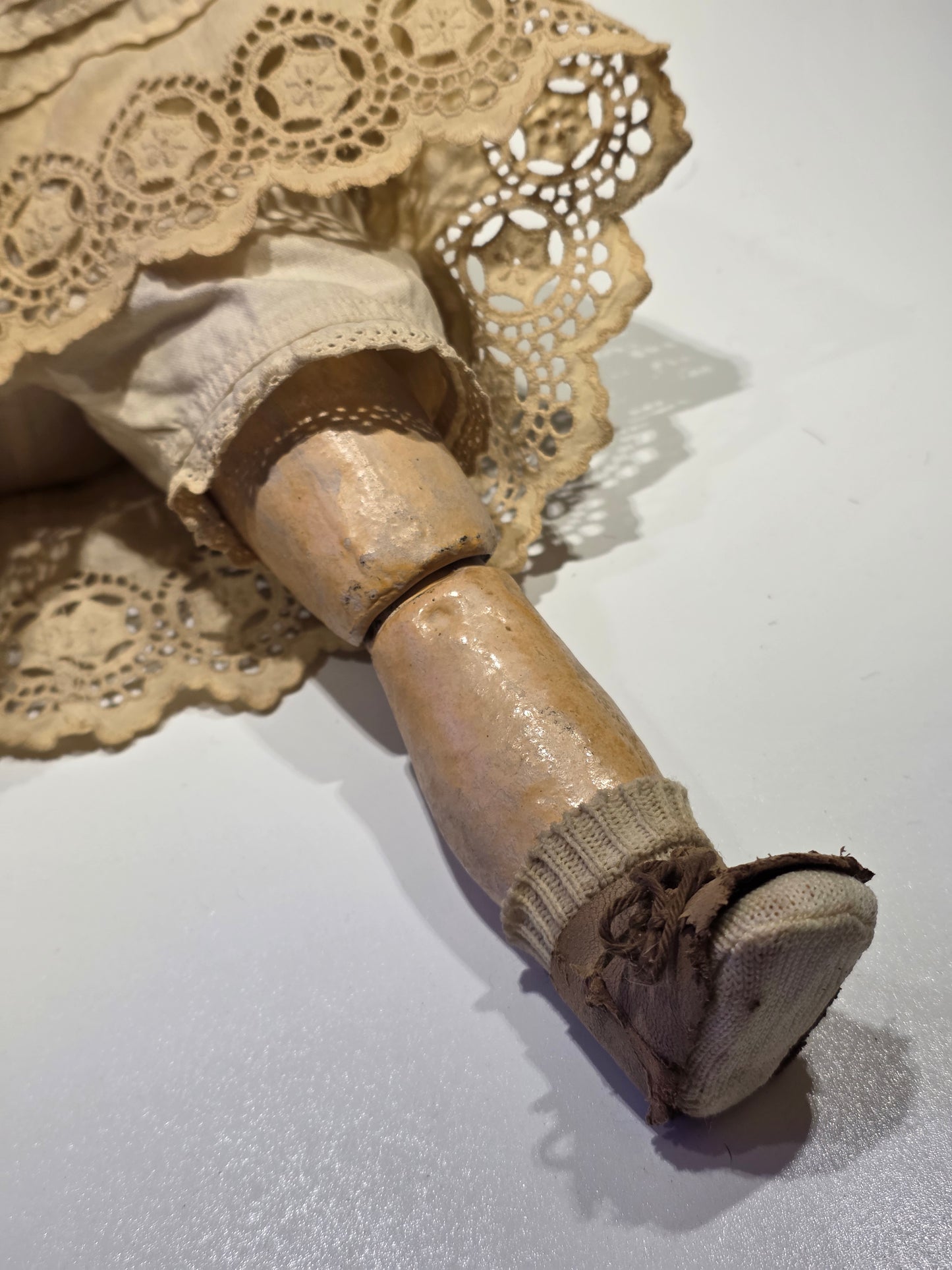 Poupée ancienne SFBJ Paris papier maché