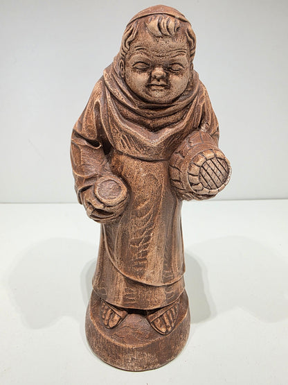 Statuette moine (monk) avec tonneau de bière résine