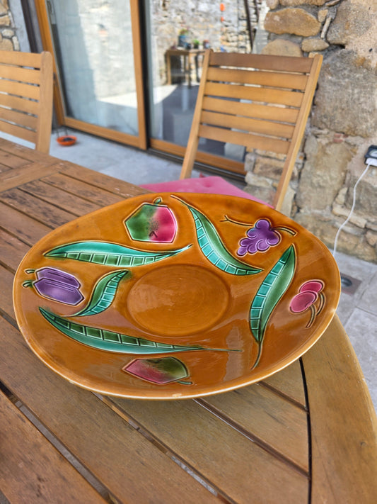Plat de service en Barbotine style Picasso Sarreguemines