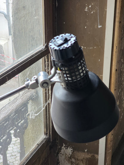 Lampe d’atelier BHV métal années 80
