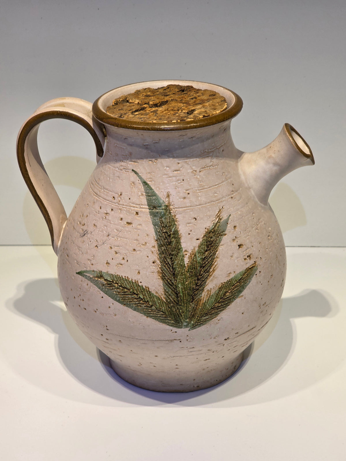 Pot à eau ou cruche années 50 en grès