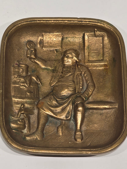 Cendrier vide poche en bronze "scène de bistrot"