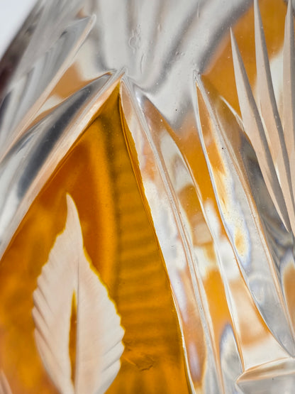 Carafe en cristal ambré de bohème 20ème siècle