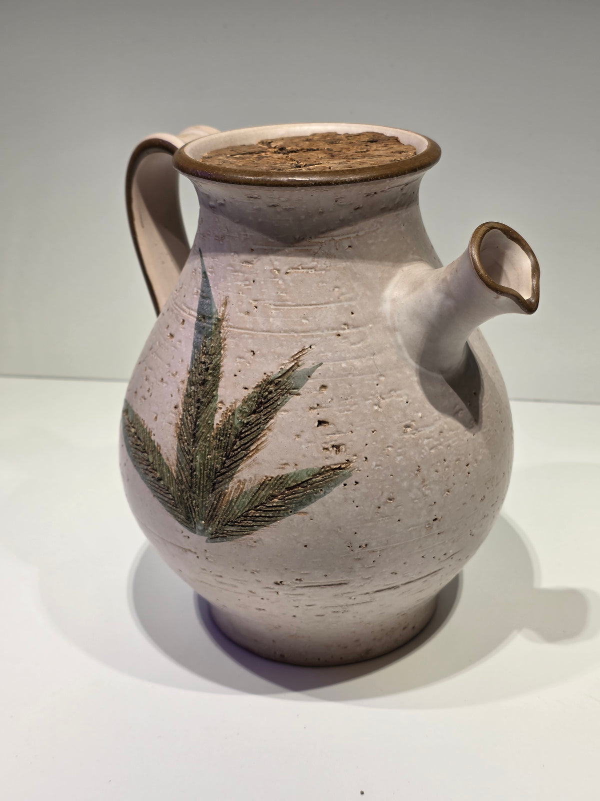 Pot à eau ou cruche années 50 en grès