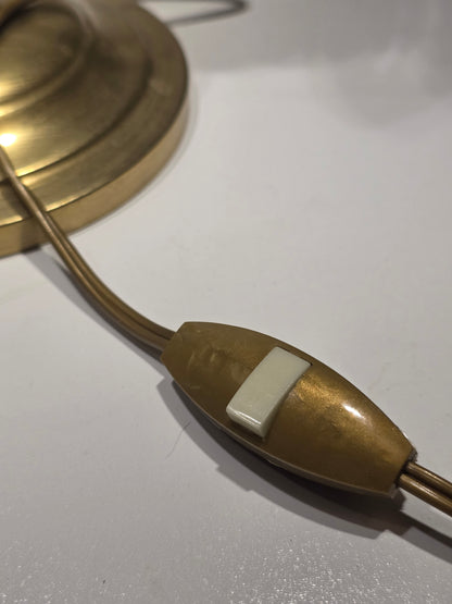 Lampe tulipe en laiton style art nouveau