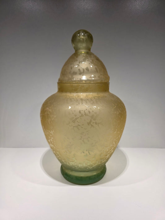 Grande Bonbonnière en verre ciselé