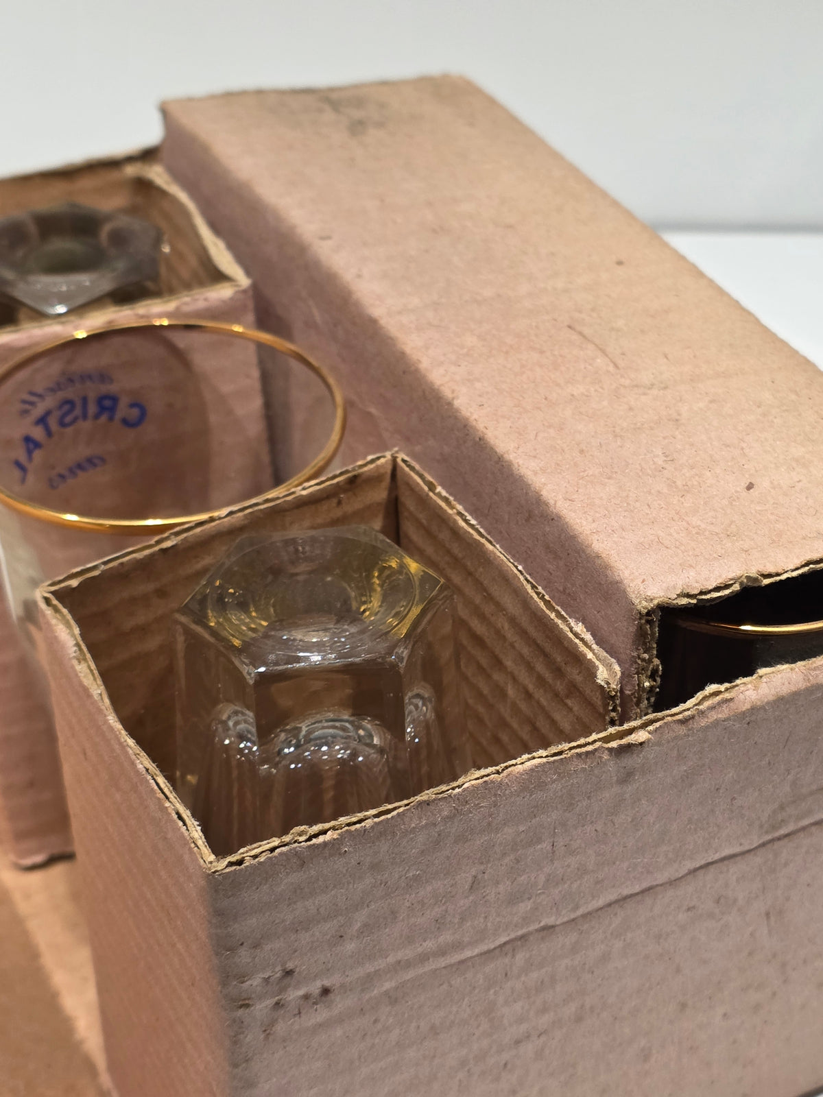 Lot de 6 verres "Cristal" Anis années 70 (état neuf)