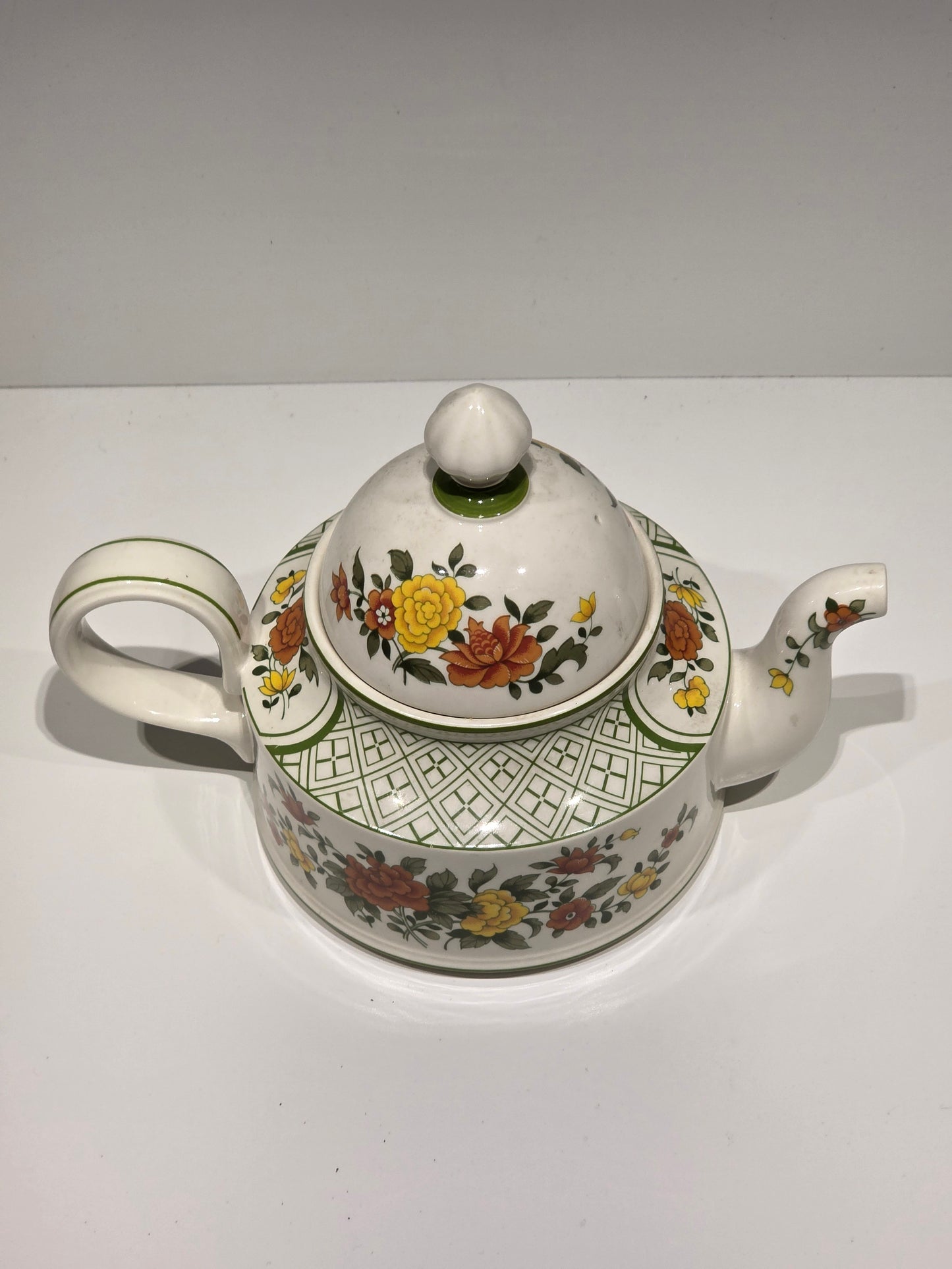 Théière porcelaine Villeroy et Boch années 70 "summerday"
