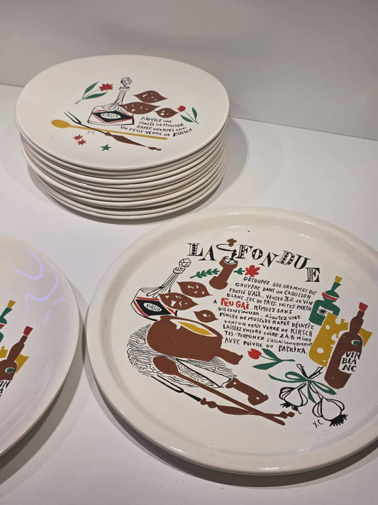 Service à Fondue "modèle" Thonon années 60. Plats et assiettes